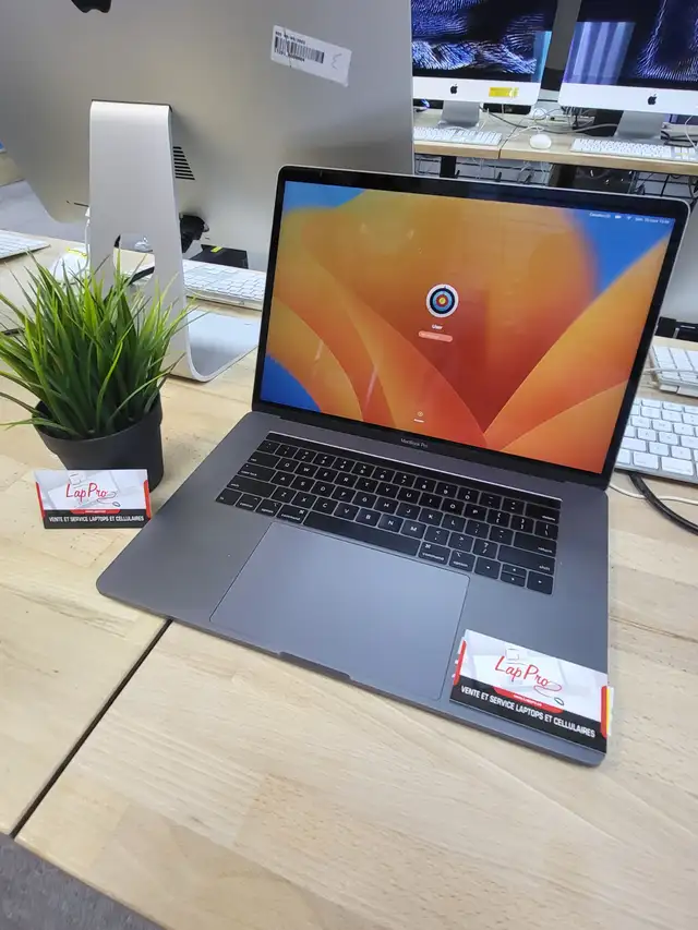 LIQUIDATION ✋✋✋ , Macbook Pro 15' touchbar 479$
