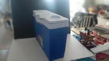 RUBBERMAID SLIM COOLER EXCELLENT SHAPE! - Photo 2