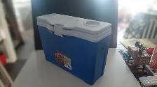 RUBBERMAID SLIM COOLER EXCELLENT SHAPE! - Photo 6