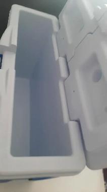 RUBBERMAID SLIM COOLER EXCELLENT SHAPE! - Photo 7