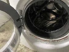 Laveuse sécheuse frontales blanches Whirlpool - Photo 3