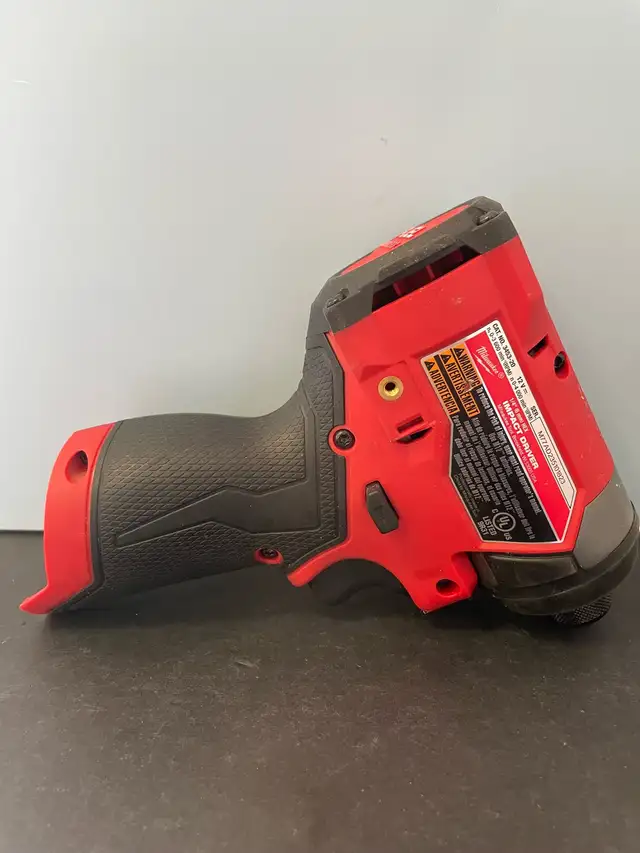MILWAUKEE FUEL 1/4" IMPACT DRIVER 3453-20 - Photo 2