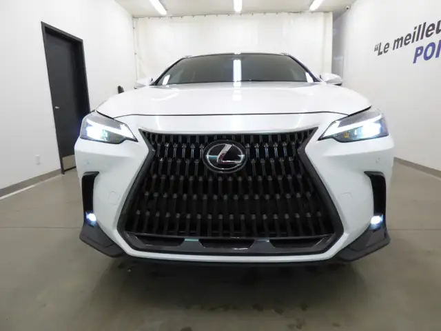 2023 LEXUS NX 350 AWD, TOIT PANO, CUIR ROUGE, CARPLAY, FULL!! - Photo 3