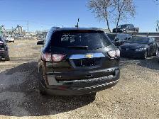 2016 Chevrolet Traverse 1LT AWD - Photo 4