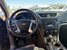 2016 Chevrolet Traverse 1LT AWD - Photo 12