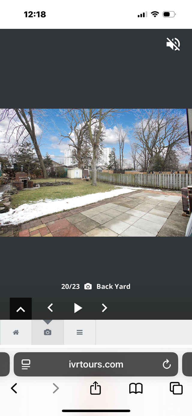 Furnished room for male professional on the main floor of house - Photo 6