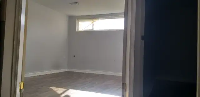 2 bedroom basement for family/girls available May 1 (4379997230) - Photo 4