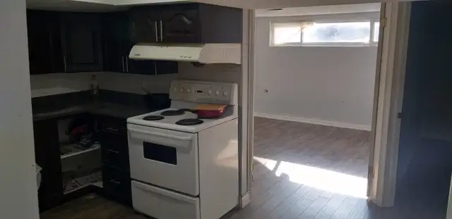 2 bedroom basement for family/girls available May 1 (4379997230) - Photo 6