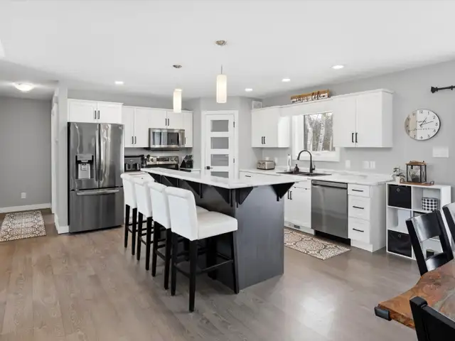 164 Ayashawath Cres. Buffalo Point, MB - Photo 4