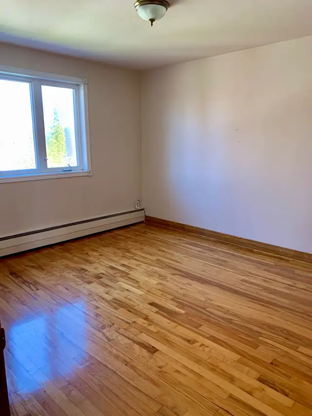 Brossard à louer–5½ rénové au dernier étage-lumineux et propre - Photo 5