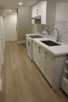 one private room first level for rent - Photo 5