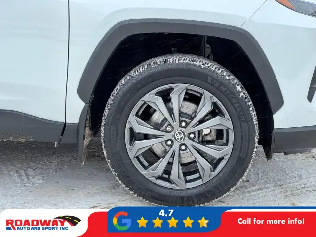 2023 Toyota RAV4 Hybrid Limited HEATED   COOLED SEATS | JBL S... - Photo 4