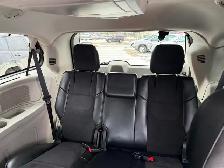 2016 Chrysler Town & Country Premium ONLY 151K - Photo 9