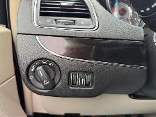 2016 Chrysler Town & Country Premium ONLY 151K - Photo 19