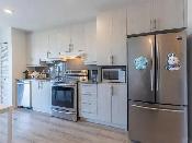 Studio for rent, 4-minute walk to Angrignon Metro   4 Appliances - Photo 9