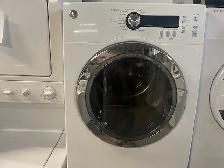 Mini sécheuse seule superposable blanche 24'' GE