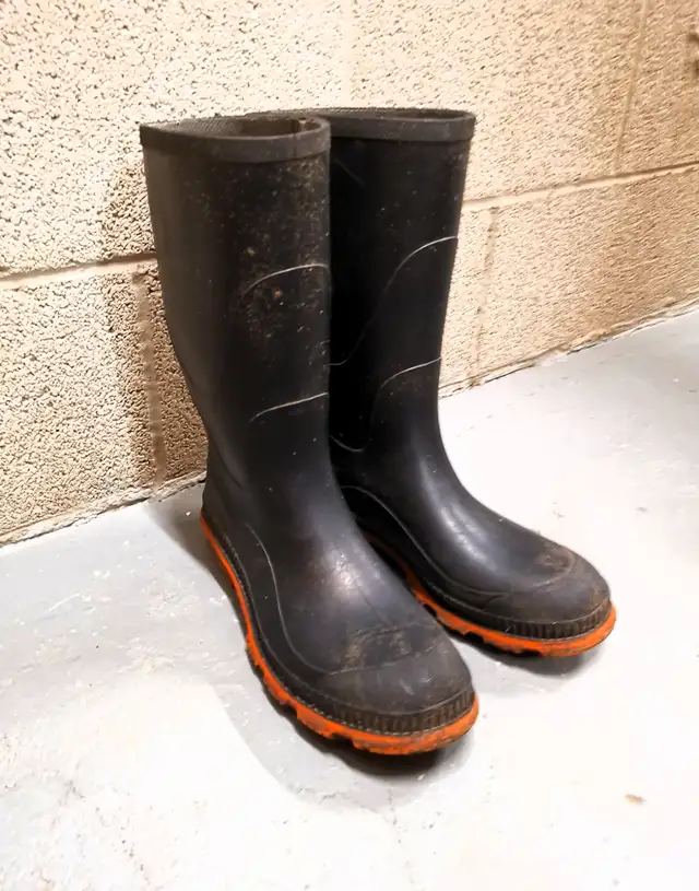 Long Rubber Boots - Photo 6