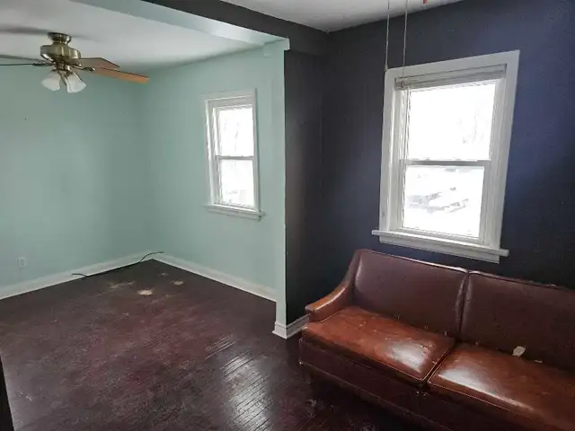 ALL INCLUSIVE 2 BEDROOMS APT. CLOSE DOWNTOWN COUPLE,/SINGLE - Photo 3