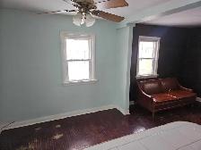 ALL INCLUSIVE 2 BEDROOMS APT. CLOSE DOWNTOWN COUPLE,/SINGLE - Photo 4