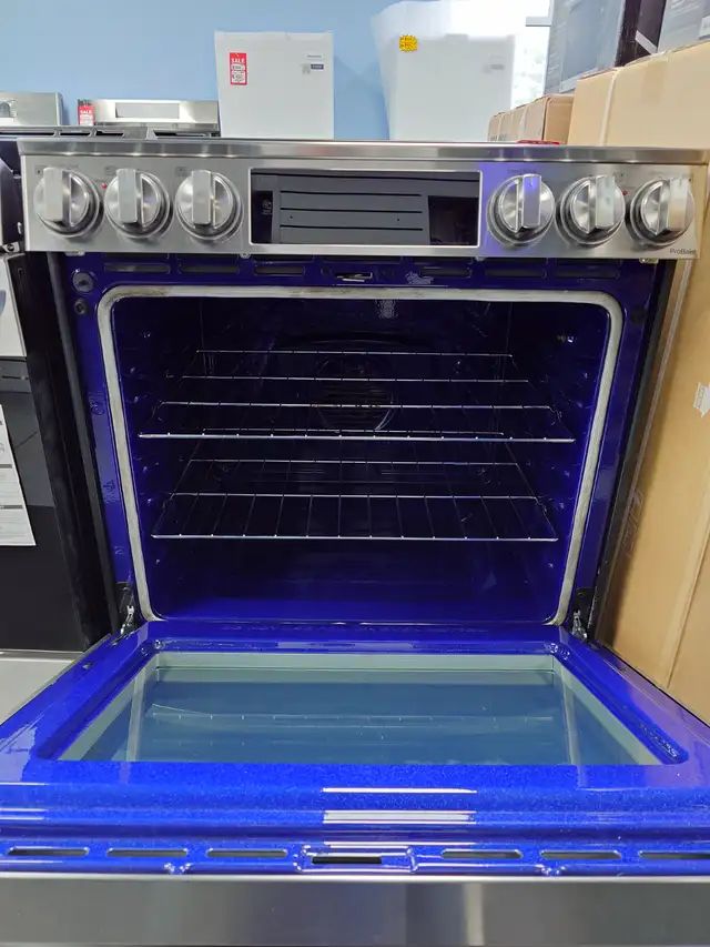 LG '30' Stainless Steel Slide-In Electric Range on Sale‼️ - Photo 5
