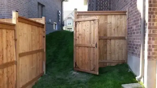 HIRING GENERAL LABOURERS! - Photo 4