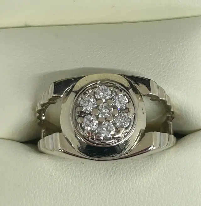 Men’s 14k White Gold Diamond Ring - Photo 7
