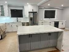 Premium solid wood kitchen and bathroom cabinets on promotion!