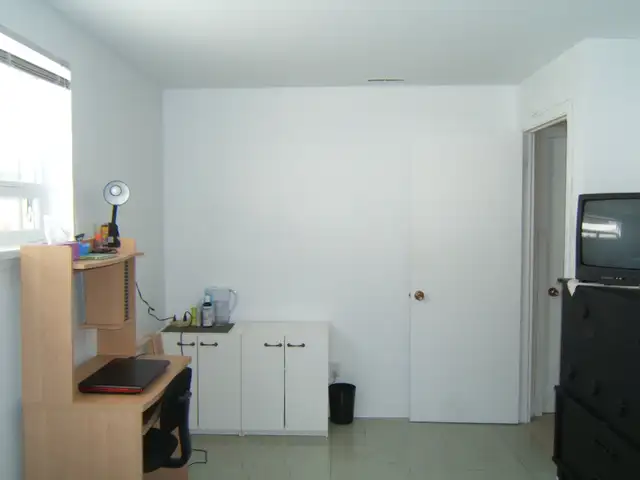 Chambre à louer 555$ près Univ Laval et Centre achats avec stat - Photo 6