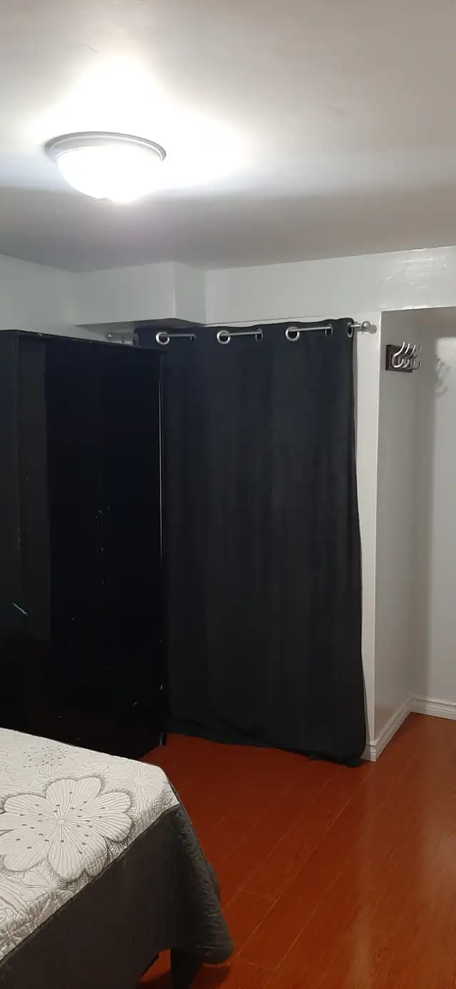 Room for rent - Photo 3