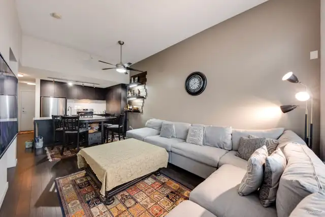 Scott Living Emma Sectional Sofa Set with Ottoman - Photo 3