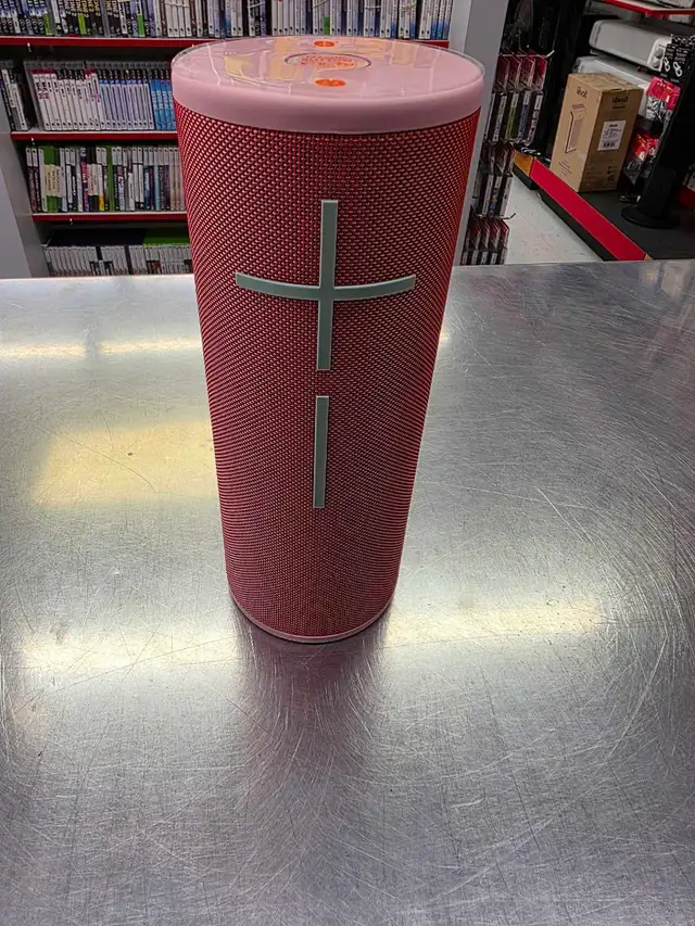 haut parleur bluethoot Ultimate ears megaboom 4