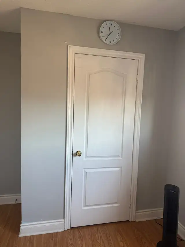 Bedroom for rent - Photo 3