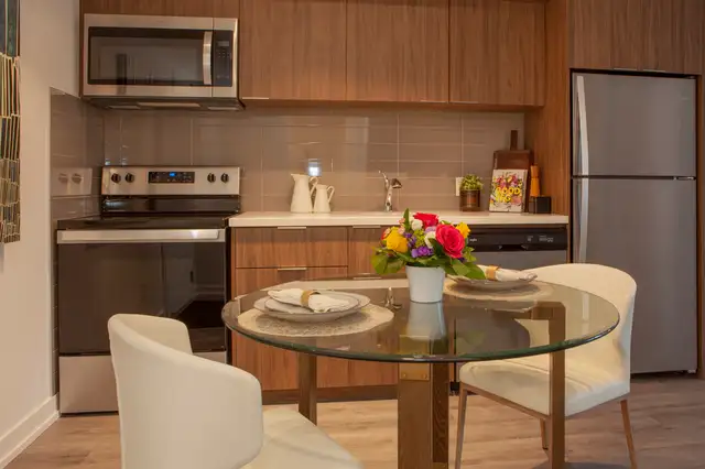 Brand New 3-Bdrm.   Den in North York!  York Mills Rd. and DVP! - Photo 4