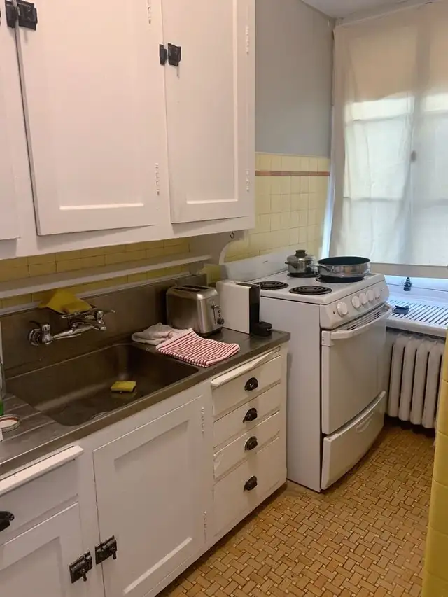 Beau logement 2½ rue Garneau Vieux-Québec JUILLET - Photo 4