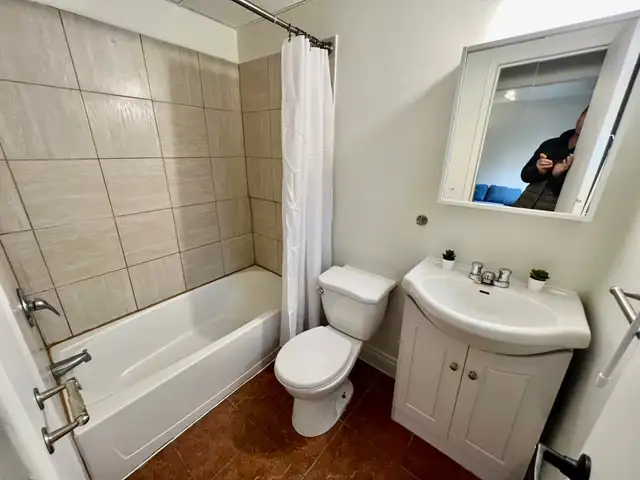 Superbe studio style loft 1 1/2, clé en main, meublé WIFI - Photo 7