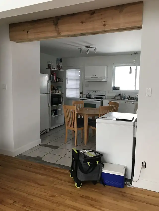 Grand 4 1/2 au 5060 5e Ave Est. Juillet WIFI inclus - Photo 3
