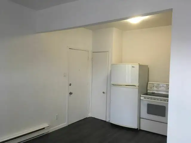 Superbe grand 1 1/2, Marie de l'Incarnation, Juillet - Photo 3