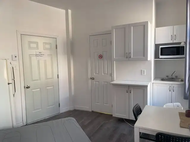 Superbe studio loft, St-Joseph Ouest, Juillet WIFI - Photo 3