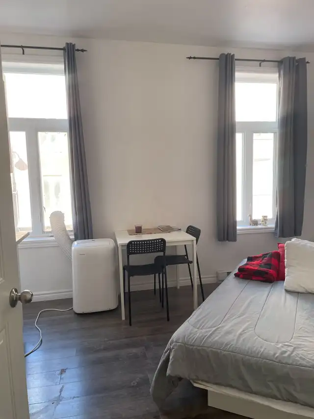 Superbe studio loft, St-Joseph Ouest, Juillet WIFI - Photo 7