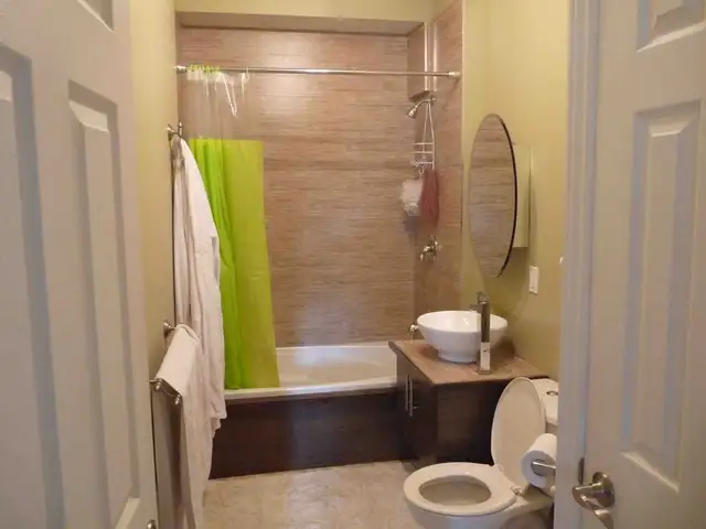 Superbe grand 3 1/2, style condo, CLÉ EN MAIN Juillet - Photo 6