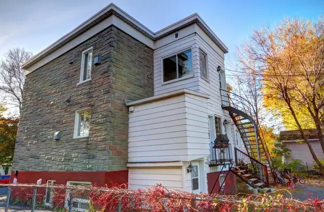 Superbe grand 3 1/2, style condo, CLÉ EN MAIN Juillet - Photo 9