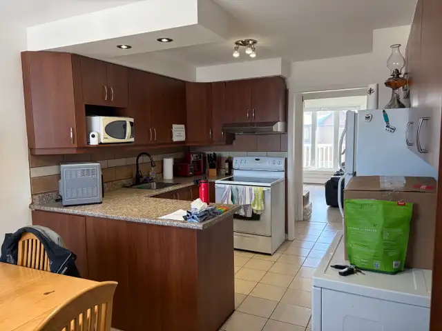 Superbe grand 4 1/2, 2e étage Charlesbourg Mai - Photo 4