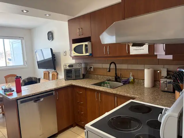 Superbe grand 4 1/2, 2e étage Charlesbourg Mai - Photo 5