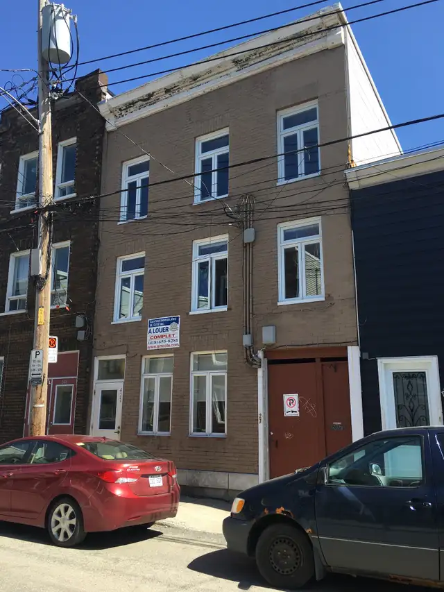 Beau 3 1/2 rue Kirouac St-Sauveur Juillet