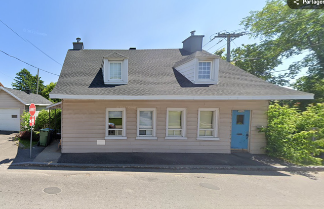 Superbe grand 1 1/2, Beauport, Juillet