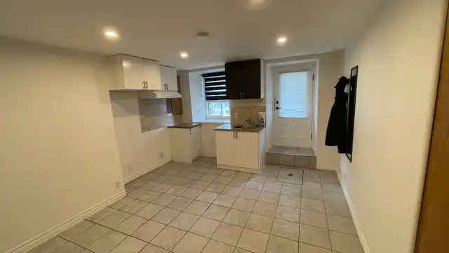 Superbe grand 1 1/2, Beauport, Juillet - Photo 3