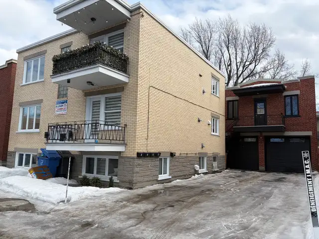 Très beau 4 1/2 Limoilou, rénové, LIBRE