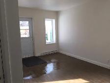 Très beau 3 1/2 Rez de Chaussé, rue Boisseau Juillet - Photo 2