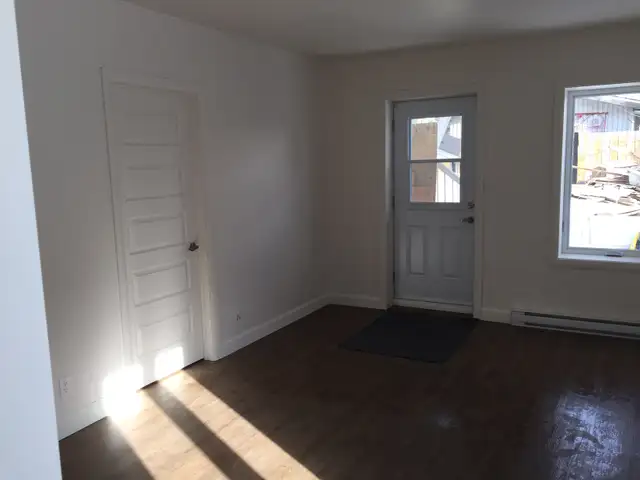 Très beau 3 1/2 Rez de Chaussé, rue Boisseau Juillet - Photo 9
