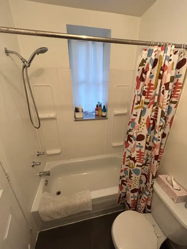 Superbe 3 1/2 Saint-Sauveur, rez de chaussé LIBRE - Photo 6